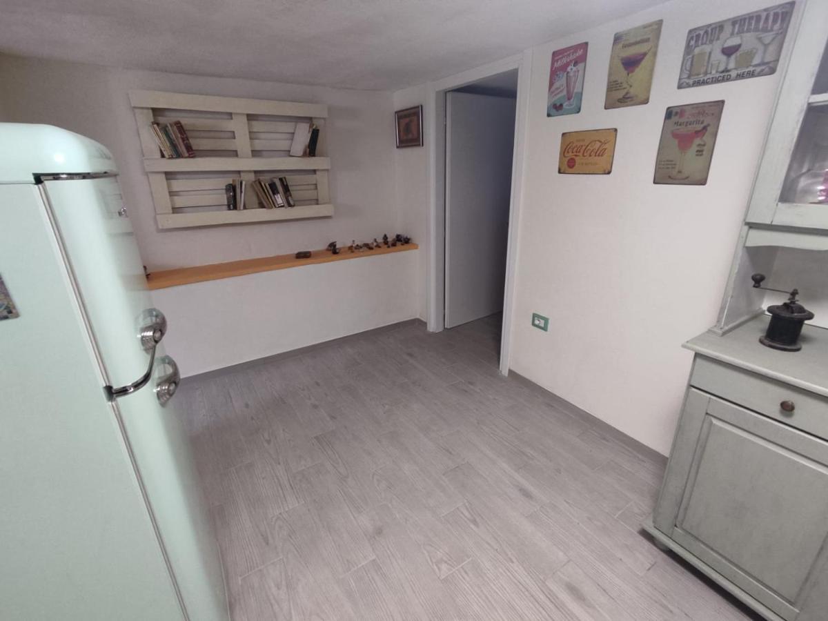 Lorna House Lägenhet Tortolì Exteriör bild