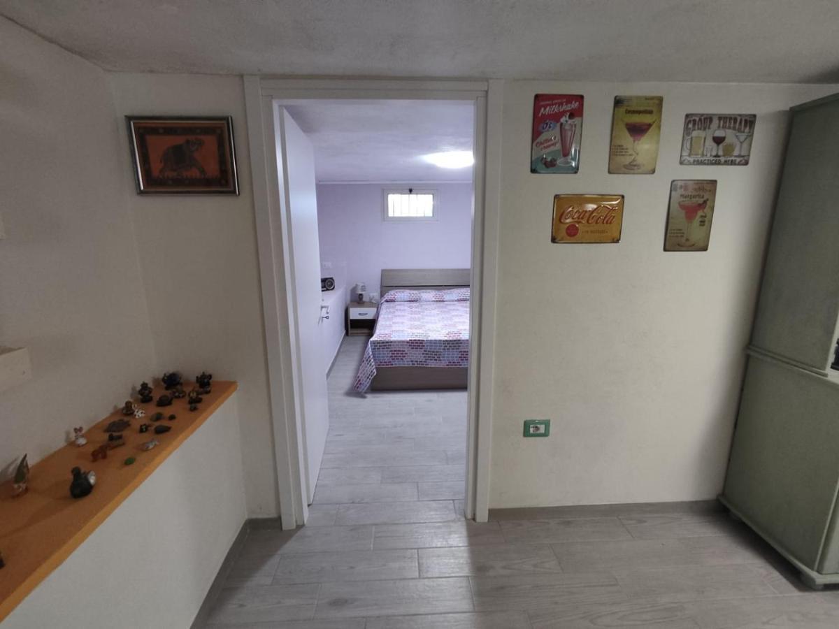 Lorna House Lägenhet Tortolì Exteriör bild