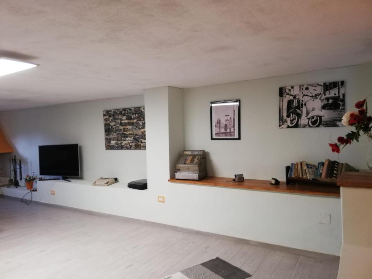 Lorna House Lägenhet Tortolì Exteriör bild
